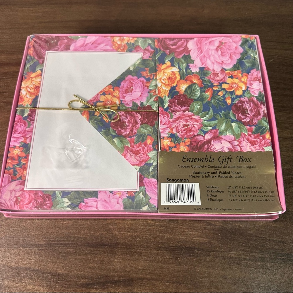 Vintage Sangamon Floral Staionery and Folded Notes Ensemble Gift Box New Sealed